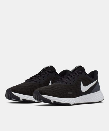 Black nikes outlet for woman