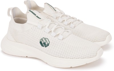 Woodland sports clearance shoes flipkart