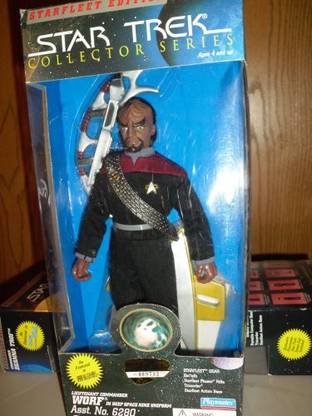 Star Trek Starfleet Edition Worf In Deep Space Nine Uniform