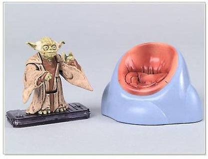 Hasbro Star Wars, Episode I Action Figure, Yoda with Council Chair [Error Missing Episode I on Card], 3.75 Inches