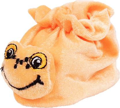 OLE BABY Smart Froggy Soft Velvet Furry Friend Smiling Cartoon Booties