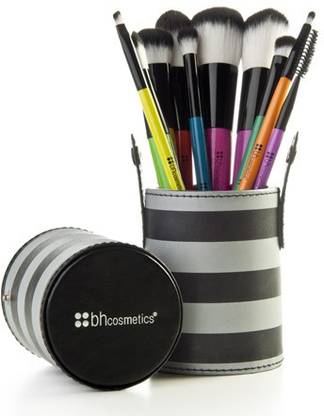 BH Cosmetics Foundation Brush