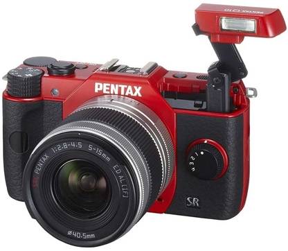 Pentax Q10 5-15 Mirrorless Camera