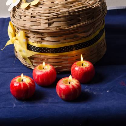 एक्राफ्टिंडिया Set of 4 Apple Shape Candles Gift Box मोमबत्ती