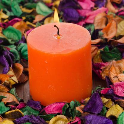 एक्राफ्टिंडिया Orange Decorative Candle मोमबत्ती