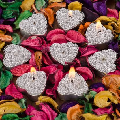 एक्राफ्टिंडिया Set of 8 Silver Heart Shape Tealight Gift Box मोमबत्ती