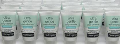 NEUTROGENA Ultra Gentle Foaming Formula Travel Size Face Wash