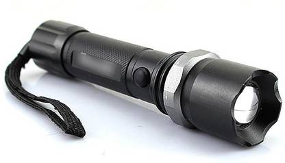Gadget-Wagon SWAT ARMY 1000 Lumen Cree 3w Rechargeable LED - 3 Hrs Backup with Power Zoom Torch
