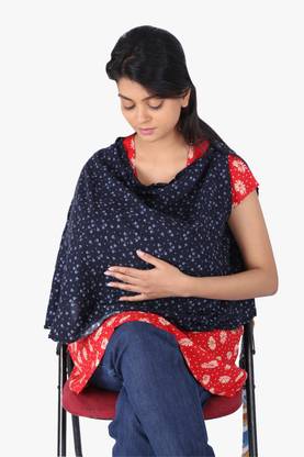 Vixenwrap Feeding Cloak
