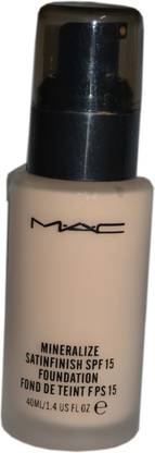M.A.C Mineralize Satinfinish SPF 15 Foundation