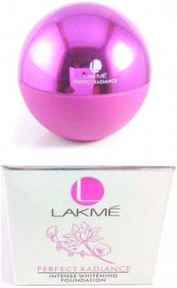 Lakmé Perfect Radiance Intense Whitening Foundation
