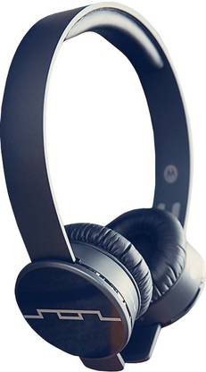 Motorola Tracks Air On the Ear Headset