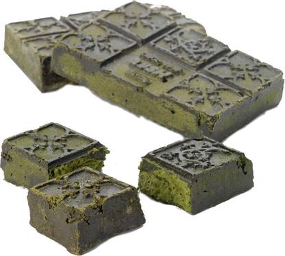 LUSH Caca Noir