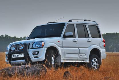 Mahindra Scorpio car poster Paper Print