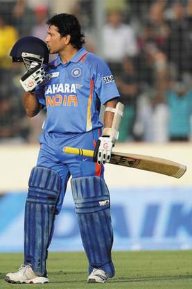 sachin tendulkar kisses his helmet Paper Print