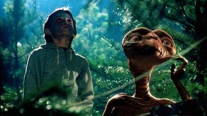 Movie E.T. The Extra-Terrestrial E.T. Henry Thomas HD Wallpaper Background Paper Print