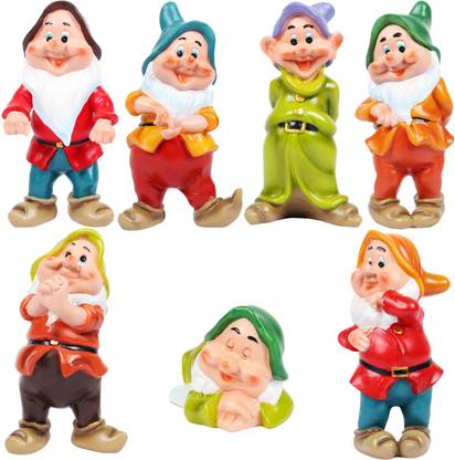 WONDERLAND Set of 7 Dwarf Garden Gnome