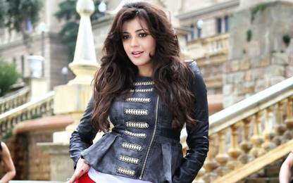 Kajal Aggarwal Bollywood Celebrety on LARGE PRINT 36X24 INCHES Photographic Paper