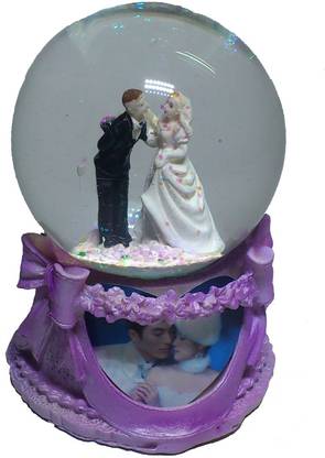 De BlueMix Musical Revolving Dancing Couple Figurine Gift Glass Globe Decorative Showpiece  -  12 cm