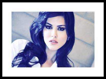 Sunny Leone Wall Poster Fine Quality Matte Finish ATHHLYWDKYWRDPOS8975 Paper Print