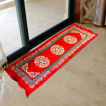 KUBER INDUSTRIES Red Velvet Runner