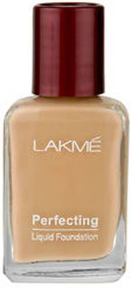 लक्मे Perfecting Liquid Foundation