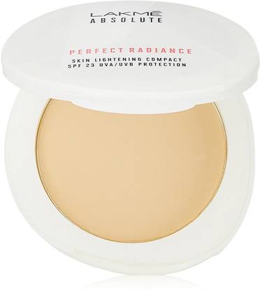 Lakmé Absolute Perfect Radiance Skin Lightening Compact SPF23 UVA/UVB Protection -(Ivory Fair) Compact