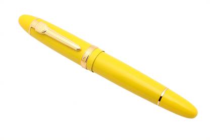Ledos Masterpiece Yellow Heavy Big Pen Gold Trims Medium Nib New Fountain Pen