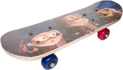 Kidoz Kingdom MINIONS SKATE BOARD 17.5 inch x 4 inch Skateboard