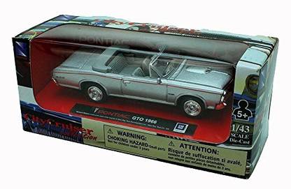 New-Ray 1966 Pontiac Gto Convertible, Silver - 48257 - 1/43 Scale Diecast Model Toy Car