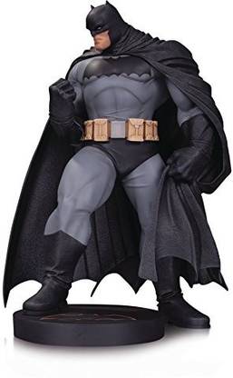DC Collectibles Designer Series: Batman by Andy Kubert Mini Statue