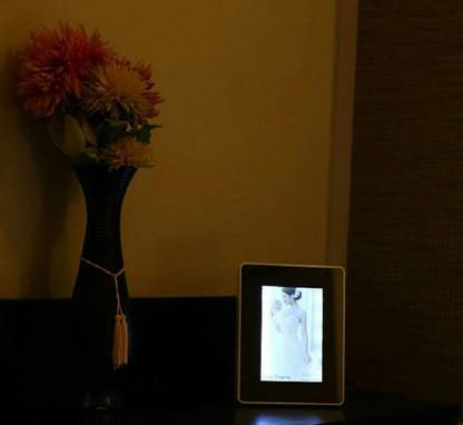Pithadai Acrylic Table Photo Frame