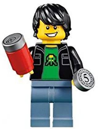 LEGO Midway Arcade Minifigure - Retro Gamer Kid With Soda And Coin (71235)