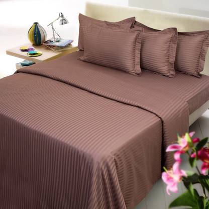 Mark Home Cotton Single Flat 300 TC Solid Bedsheet