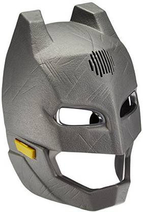 MATTEL Batman V Superman: Dawn Of Justice Batman Voice-Changer Helmet