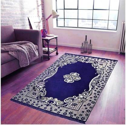 Anticca 5 ft  X 7 ft Chenille Carpet