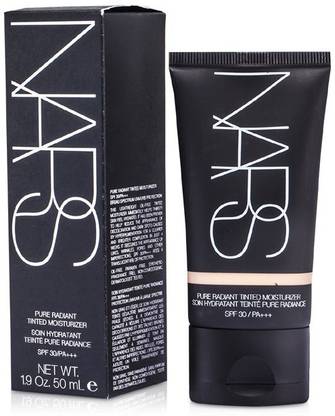 NARS Pure Radiant Tinted Moisturizer SPF 30 - Terre Neuve_2602 Foundation