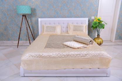 AKSHAT Raw Silk King Sized Bedding Set