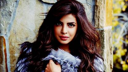 Beautiful Actress Priyanka Chopra HD Wallpaper Poster Multicolo( Texture Poster 12x18 inch ) Paper Print