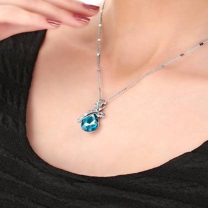 Shining Diva Platinum Crystal Alloy Pendant