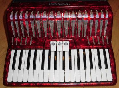 YAMAHA 48 Yamaha accordion Professional Analog Portable Keyboard