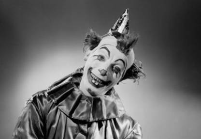 Studio portrait of scary clown Canvas Art - (24 x 36) Canvas Art
