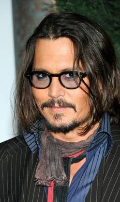 Johnny Depp At Arrivals For The Tourist Premiere Canvas Art - (16 x 20) Canvas Art