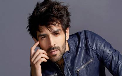 Bollywood Poster|Kartik Aaryan Paper Print