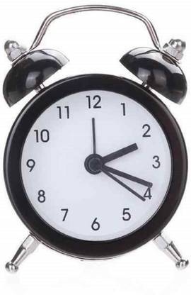 Triangle Ant Analog Black Clock