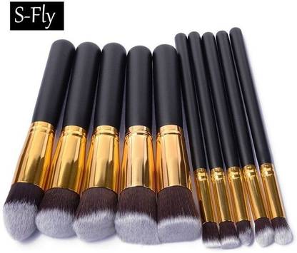 Kylie Black and Golden Wooden Handle makeup brush 10 black