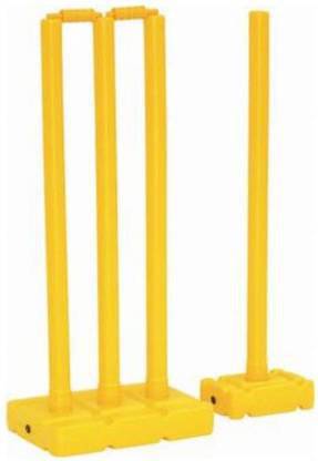Proactive SPORTS Heavy Plastic Cricket Stumps Set- 4 Stumps + 2 Bails + Base (Large+Small)