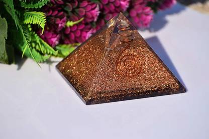 Orgonite Shop Copper Orgone Pyramid, Orgonite Pyramid for Vastu Correction, Chakra Stone Healing Crystal with Powerful Copper Dust, Protective Orgone with Crystal Quartz Point Decorative Showpiece  -  6 cm