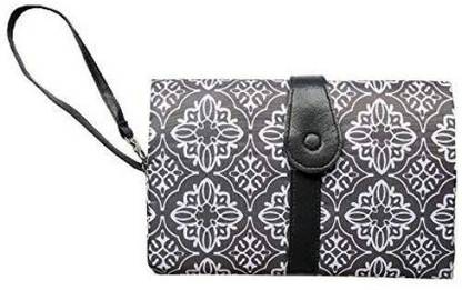 BBS Foldable Waterproof Diaper Clutch Bag Messenger Diaper Bag