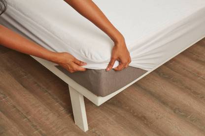 Wakefit Elastic Strap King Size Breathable, Waterproof Mattress Cover